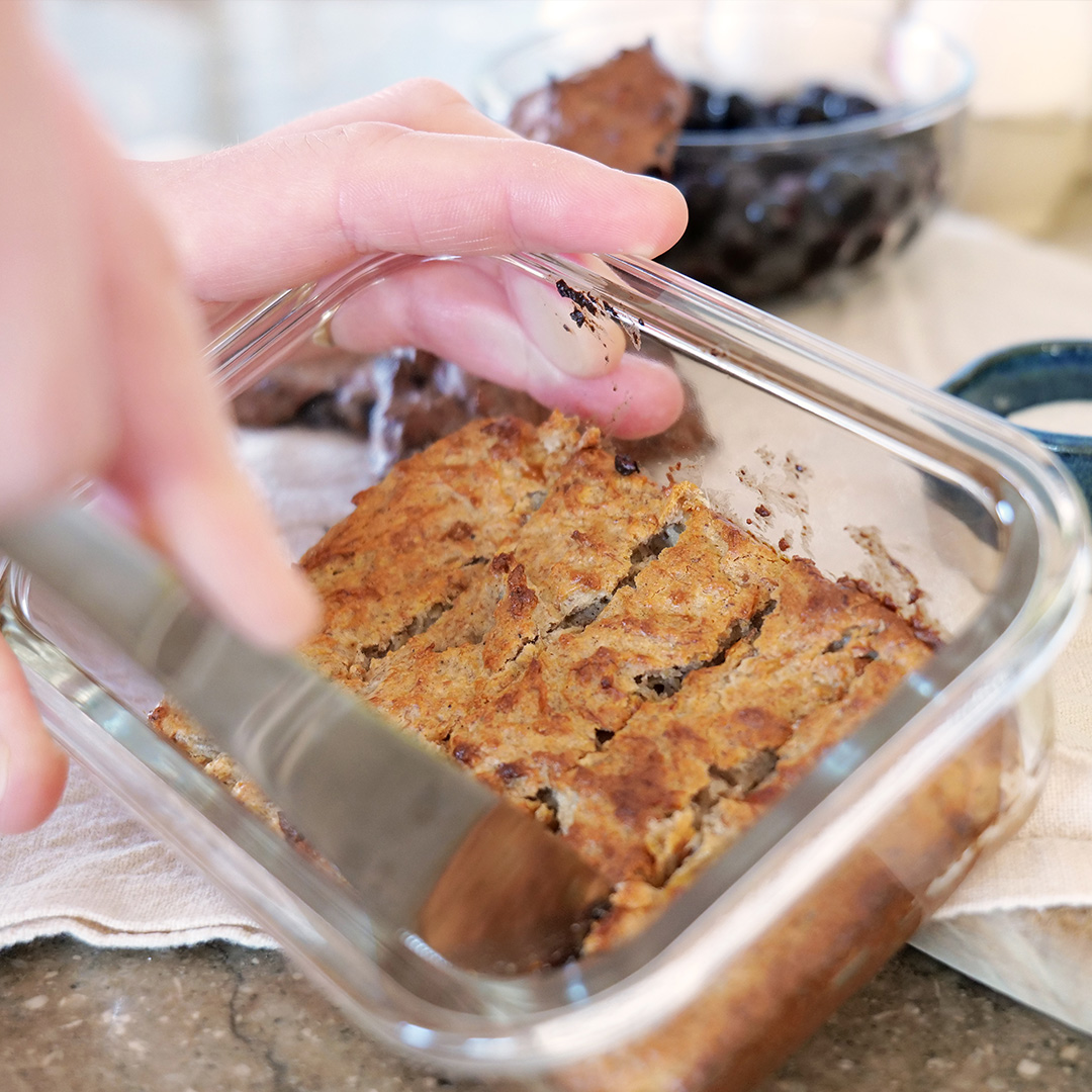 Porridge sticks made in microwave oven