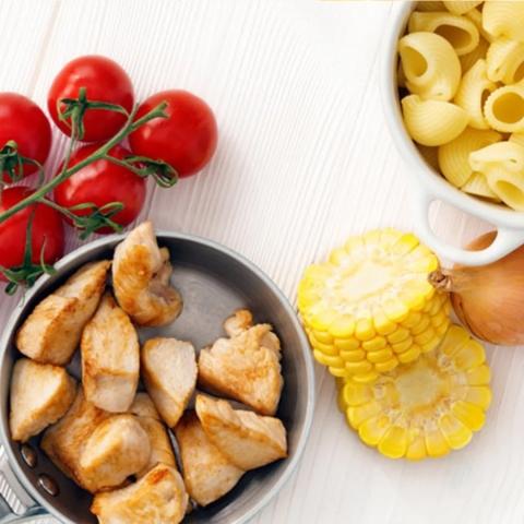 Pasta med kyckling och grönsaker